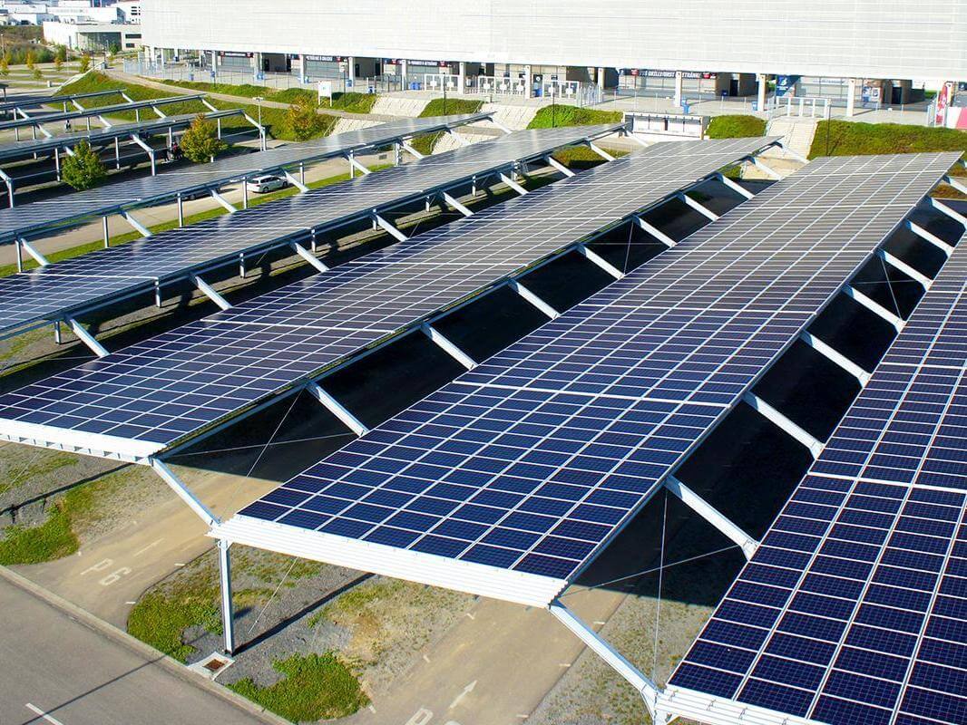 SolarEdge 商用太陽能應用：太陽能車棚
